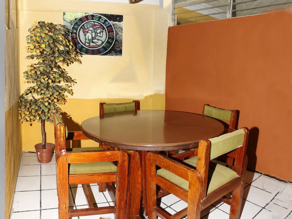 Hotel Suites Elia Noemi Mérida Esterno foto