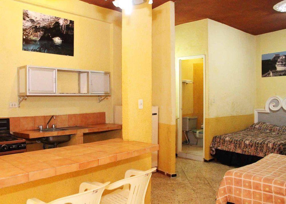 Hotel Suites Elia Noemi Mérida Esterno foto
