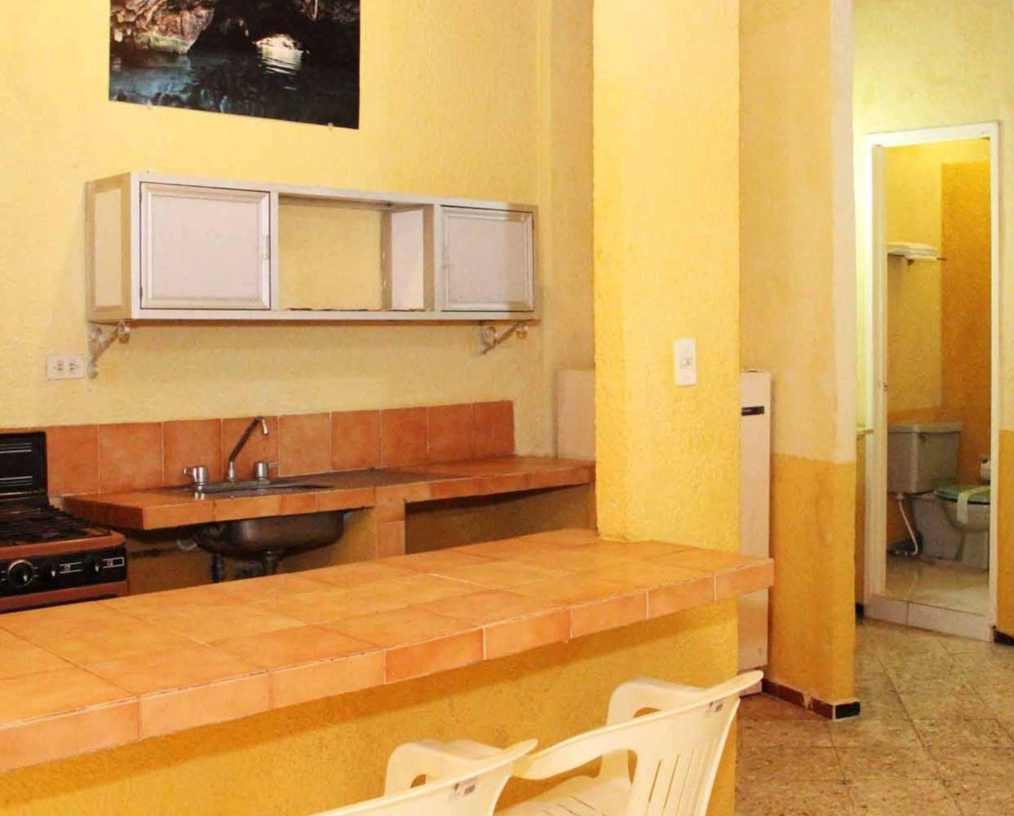 Hotel Suites Elia Noemi Mérida Esterno foto